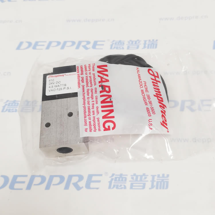 1722932044178984.jpg humphrey002.jpg